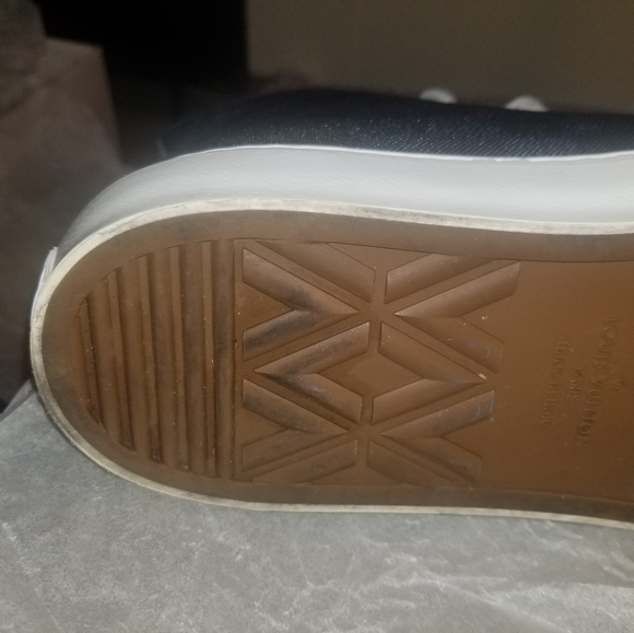 Louis Vuitton mens Tattoos/ Authentic - Picture 12 of 12